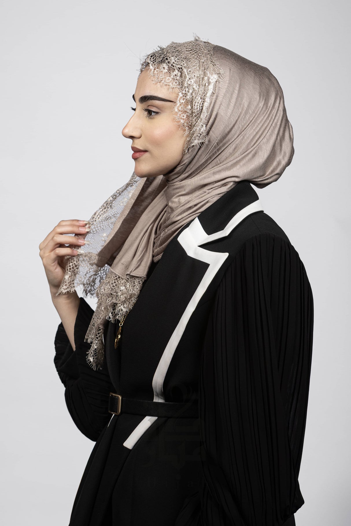 Cotton Lace Hijab Mubaraka Hijab