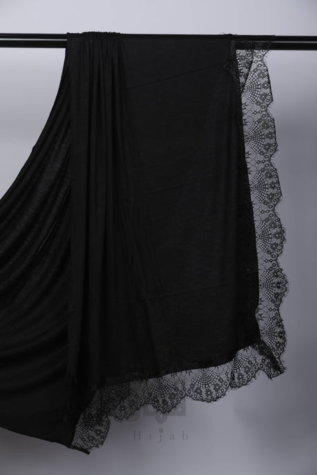 Cotton Lace Hijab Mubaraka Hijab