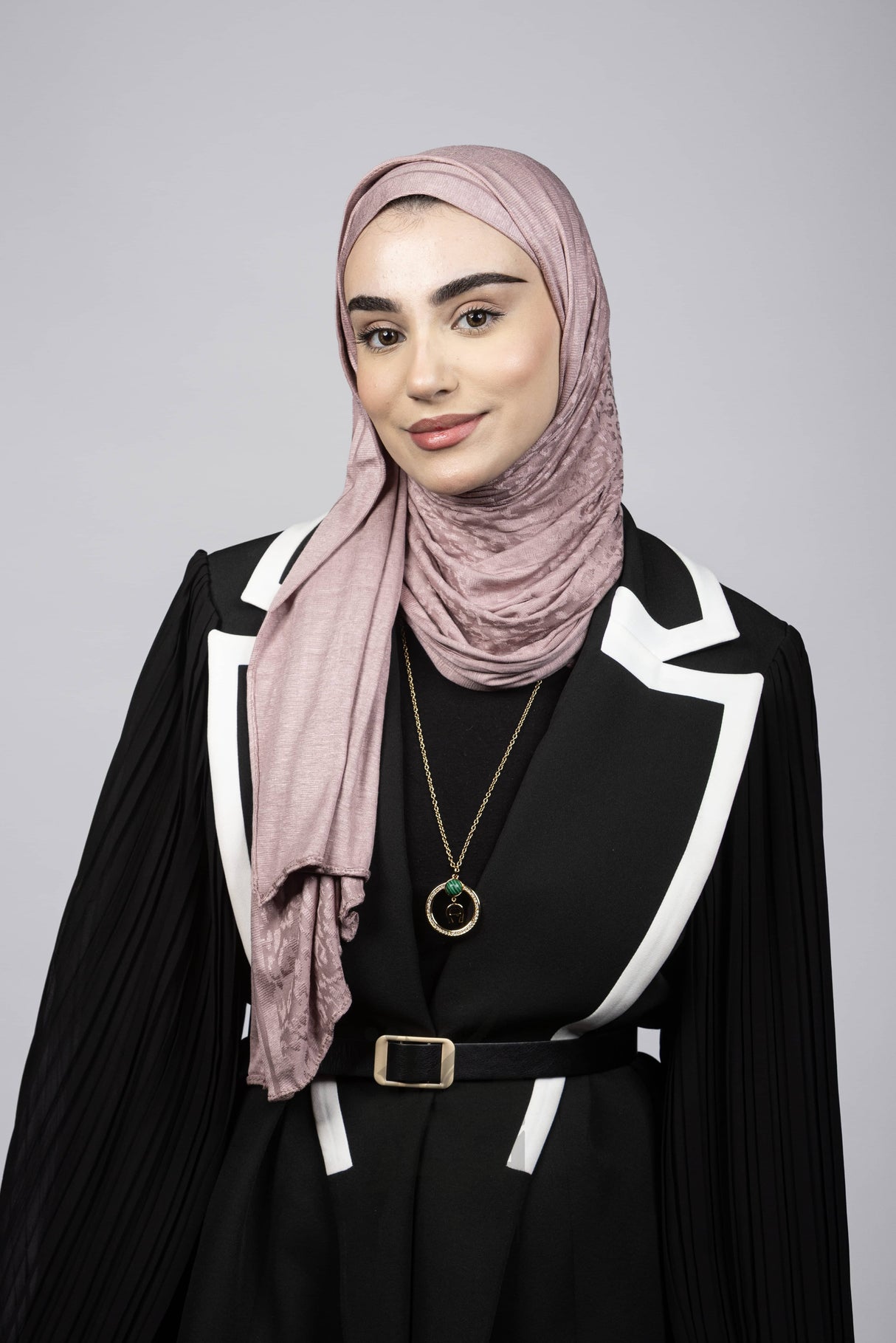 Jacquard Tiger Print Hijab Mubaraka Hijab