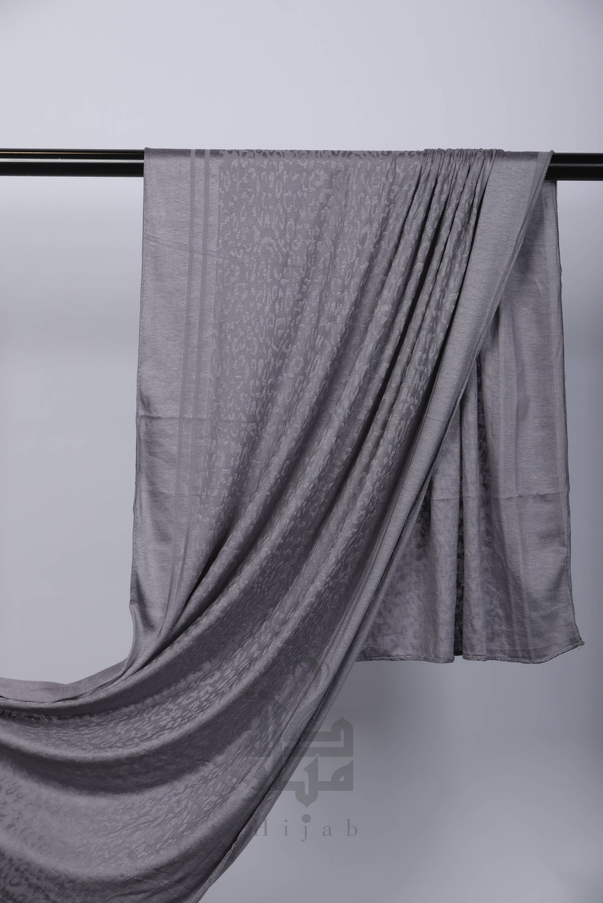 Jacquard Tiger Print Hijab Mubaraka Hijab